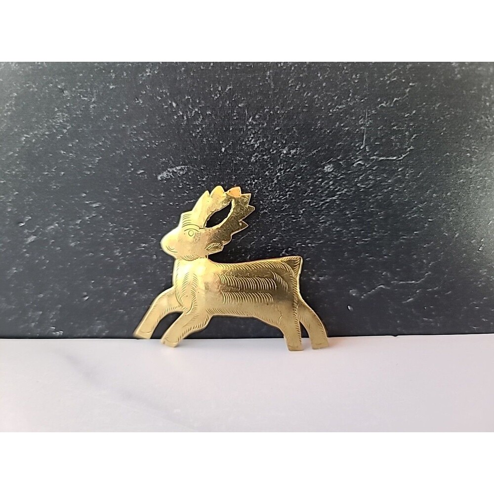 Vintage Folk Art Etched Brass Deer Brooch Reindeer Pin Costume Jewelry